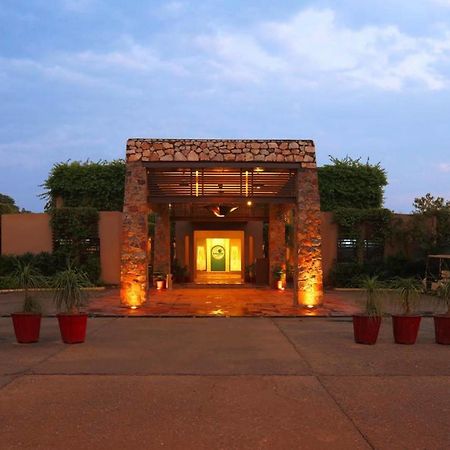 Lemon Tree Hotel, Tarudhan Valley, Manesar Γκουργκάον Εξωτερικό φωτογραφία