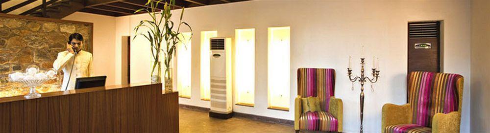 Lemon Tree Hotel, Tarudhan Valley, Manesar Γκουργκάον Εξωτερικό φωτογραφία