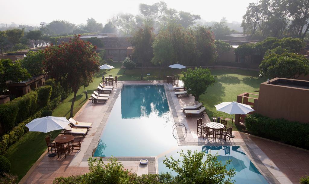 Lemon Tree Hotel, Tarudhan Valley, Manesar Γκουργκάον Εξωτερικό φωτογραφία