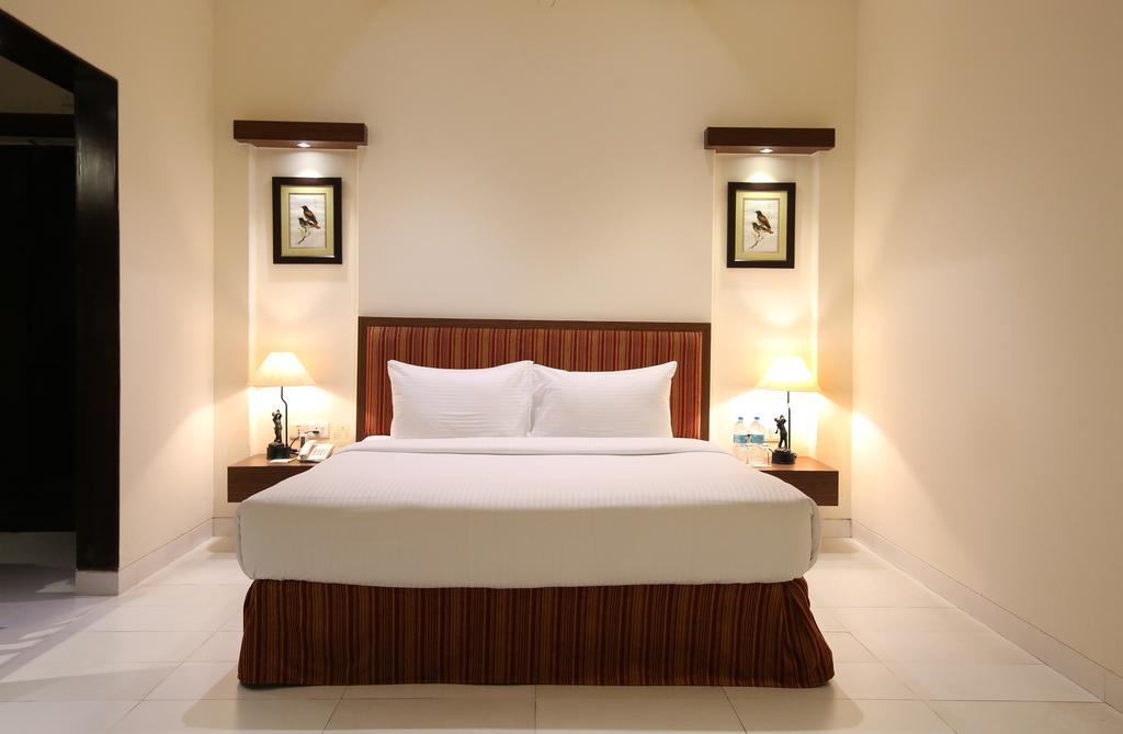 Lemon Tree Hotel, Tarudhan Valley, Manesar Γκουργκάον Εξωτερικό φωτογραφία