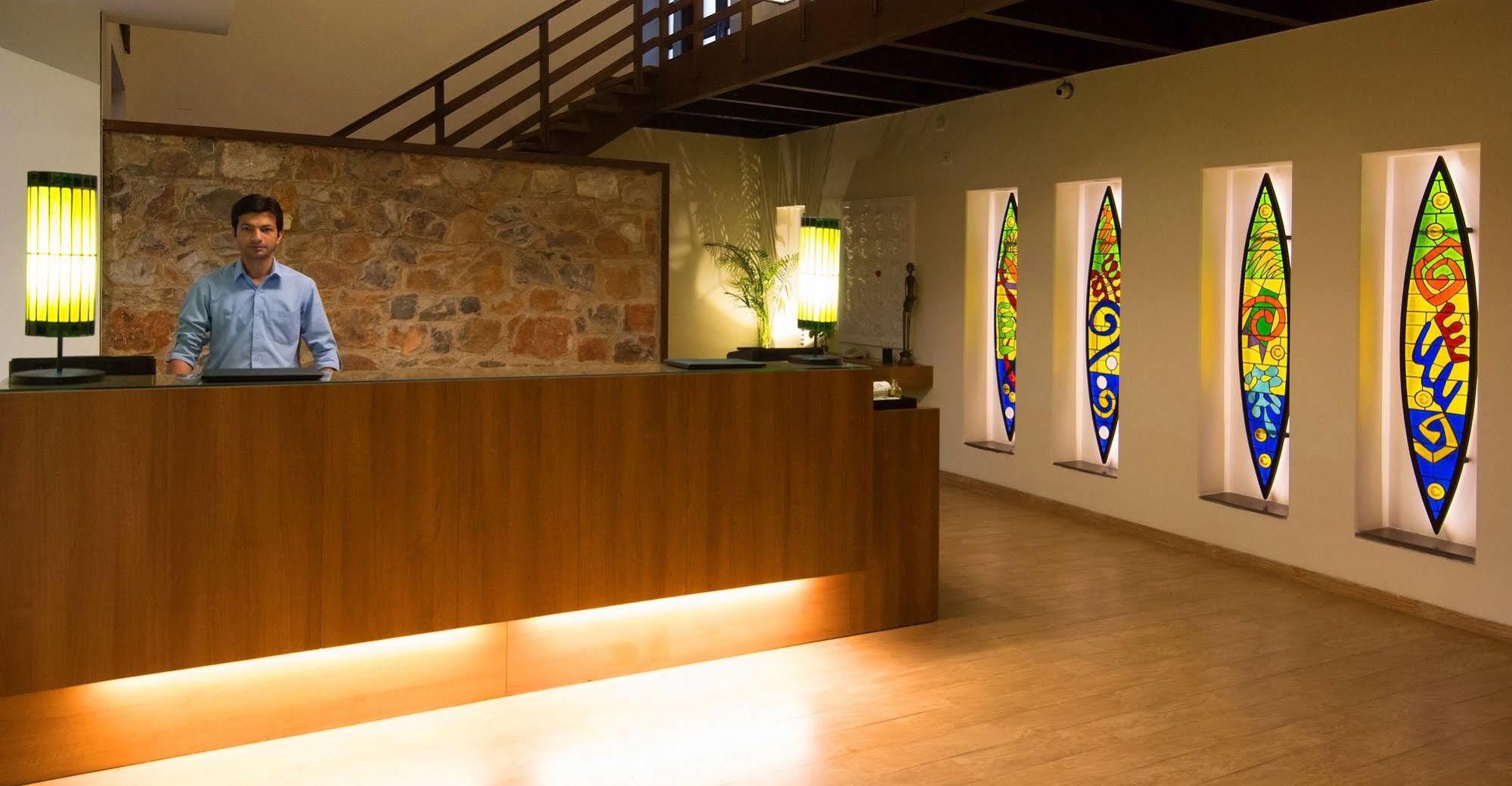 Lemon Tree Hotel, Tarudhan Valley, Manesar Γκουργκάον Εξωτερικό φωτογραφία