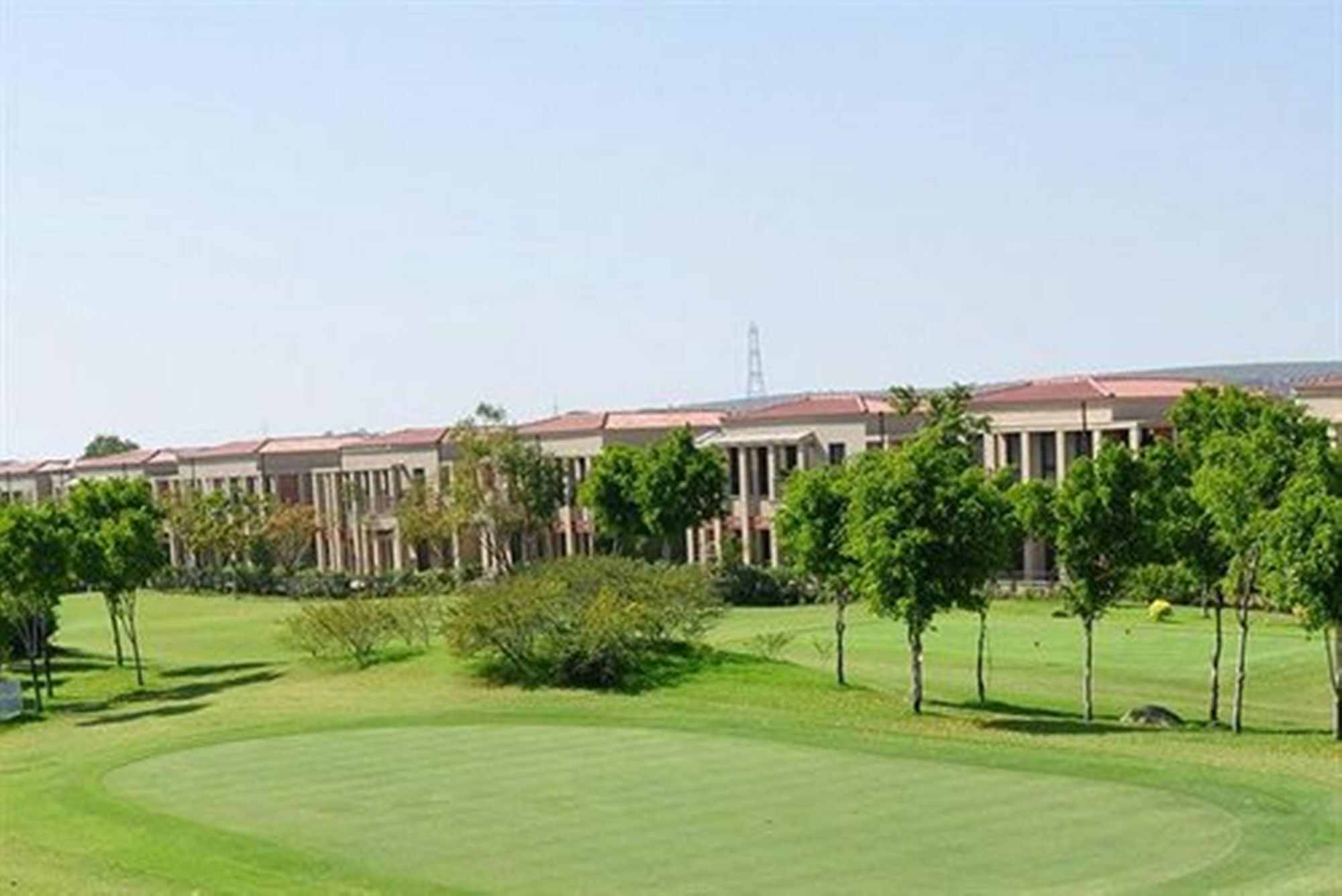 Lemon Tree Hotel, Tarudhan Valley, Manesar Γκουργκάον Εξωτερικό φωτογραφία